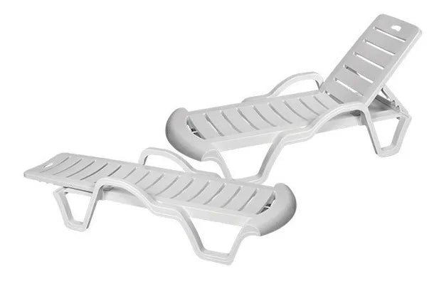 Espreguiçadeira Plástica Bahamas Branca Piscina E Praia Cor Branco